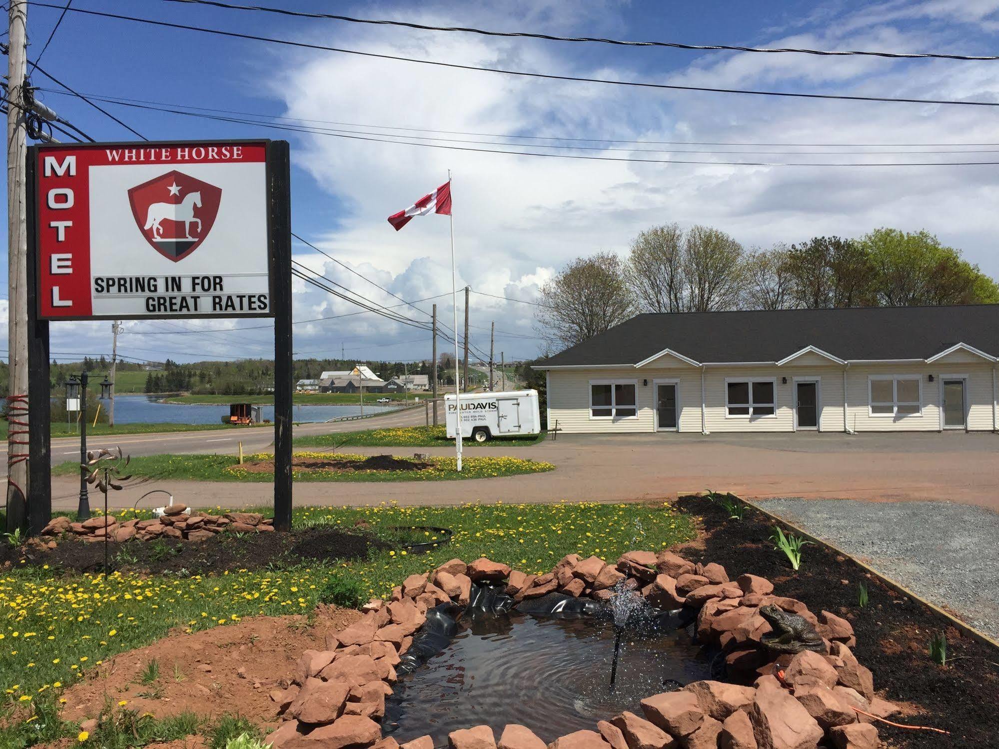 The White Horse Motel Cornwall Exterior photo